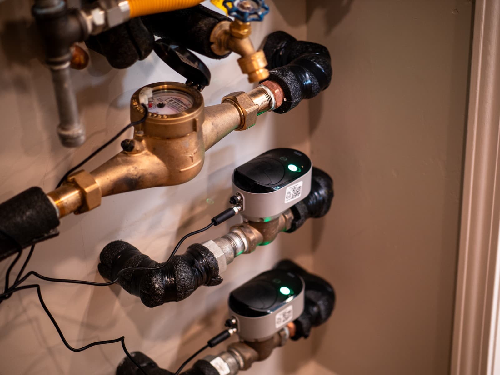 Moen Flo smart water shutoff valves and meter at the main line