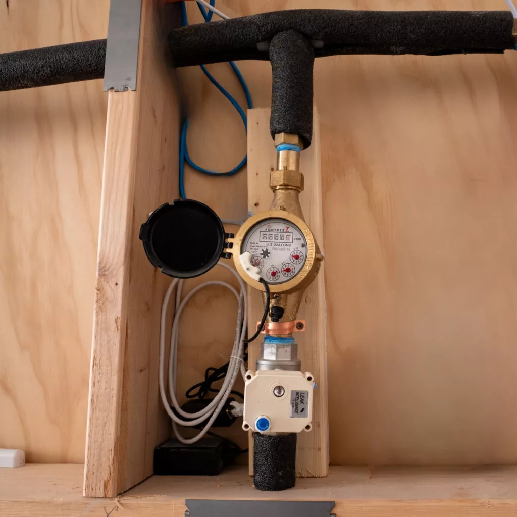 RIoT smart water meter and smart valve
